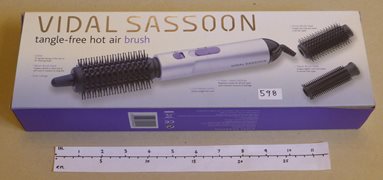 Unused Vidal Sassoon Tangle-Free Hot Air Brush