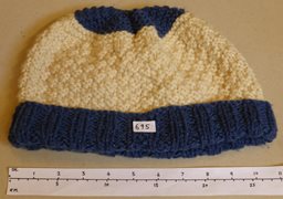 Unused Blue & Cream Woolly Hat