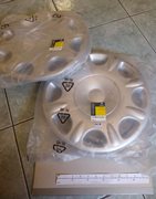 Unused Pair of Hub Caps for Renault Cars, Type 77-11-210-132