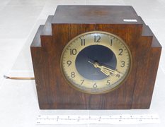 Vintage Siemens Mains-powered Wooden Clock